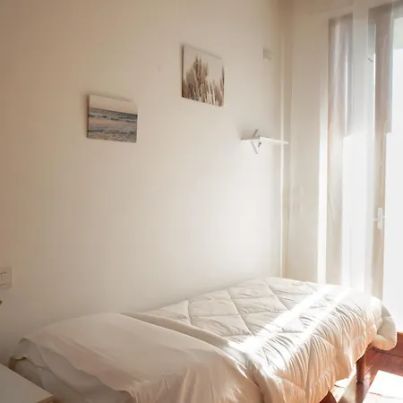 Attico Panoramico, A Pochi Passi Dal Mare, Due Parcheggi Interni Inclusi شقة ميلانو ماريتيما