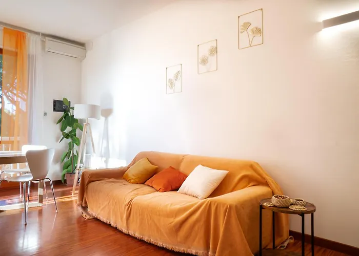 Apartment Attico Panoramico, A Pochi Passi Dal Mare, Due Parcheggi Interni Inclusi