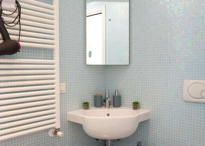 Apartment Attico Panoramico, A Pochi Passi Dal Mare, Due Parcheggi Interni Inclusi